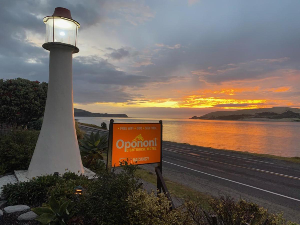 Opononi Lighthouse Motel Εξωτερικό φωτογραφία